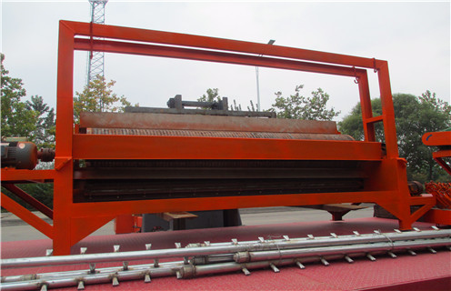 鉀長石磁選機，技術(shù)創(chuàng)新是鉀長石磁選機的有力發(fā)展條件_皮帶工作原理_磁鐵礦鉀長石磁選機廠家倡導(dǎo)鉀長石磁選機環(huán)保生產(chǎn)理念廠家 