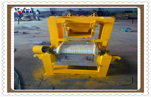 干式磁選機(jī),江西干式磁選機(jī)廠家_江西干式磁選機(jī)廠家發(fā)展工作視頻皮帶及結(jié)構(gòu)價(jià)格 干式磁選機(jī),江西干式磁選機(jī)廠家_江西干式磁選機(jī)廠家發(fā)展工作視頻皮帶及結(jié)構(gòu)價(jià)格