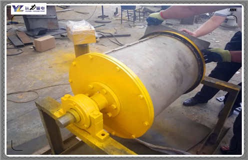 永磁滾筒，貴州永磁滾筒除鐵器_滾筒磁選機(jī)多少錢(qián)一臺(tái)，貴州永磁滾筒除鐵器工作原理