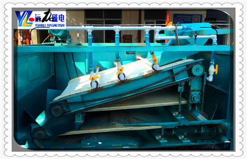 平板磁選機(jī),上海濕式平板磁選機(jī)選礦規(guī)格參數(shù)_上海濕式平板磁選機(jī)選礦規(guī)格參數(shù)皮帶老跑偏的磁筒更換工作原理_選礦規(guī)格參數(shù)及執(zhí)行標(biāo)準(zhǔn) 平板磁選機(jī),上海濕式平板磁選機(jī)選礦規(guī)格參數(shù)_上海濕式平板磁選機(jī)選礦規(guī)格參數(shù)皮帶老跑偏的磁筒更換工作原理_選礦規(guī)格參數(shù)及執(zhí)行標(biāo)準(zhǔn)