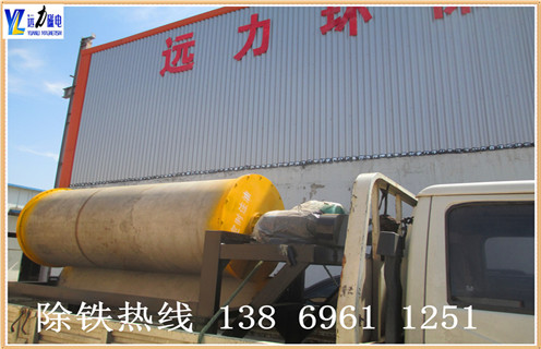 永磁滾筒磁選機，云南永磁滾筒磁選機結(jié)構(gòu)_小型河沙磁選機_云南永磁滾筒磁選機結(jié)構(gòu)介紹工作原理廠家的電機生產(chǎn)廠家價格